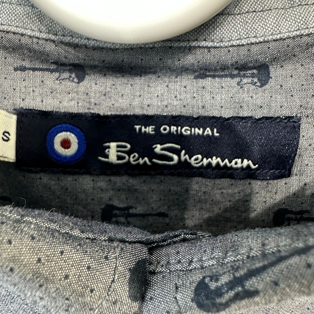 Ben Sherman Mens Navy Dotted Guitar Short Sleeve Button Down Shirt Size Small - Picture 5 of 7